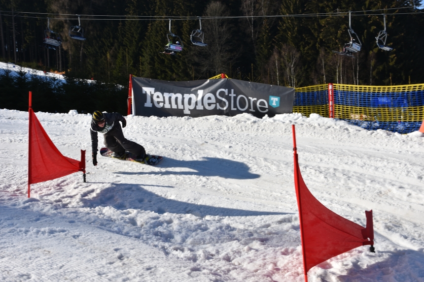 Templestore snowboard day lipno slalom